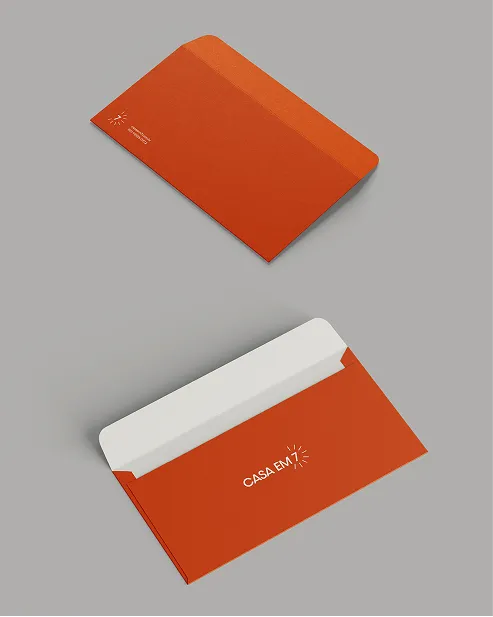 casa em 7 mockup envelope