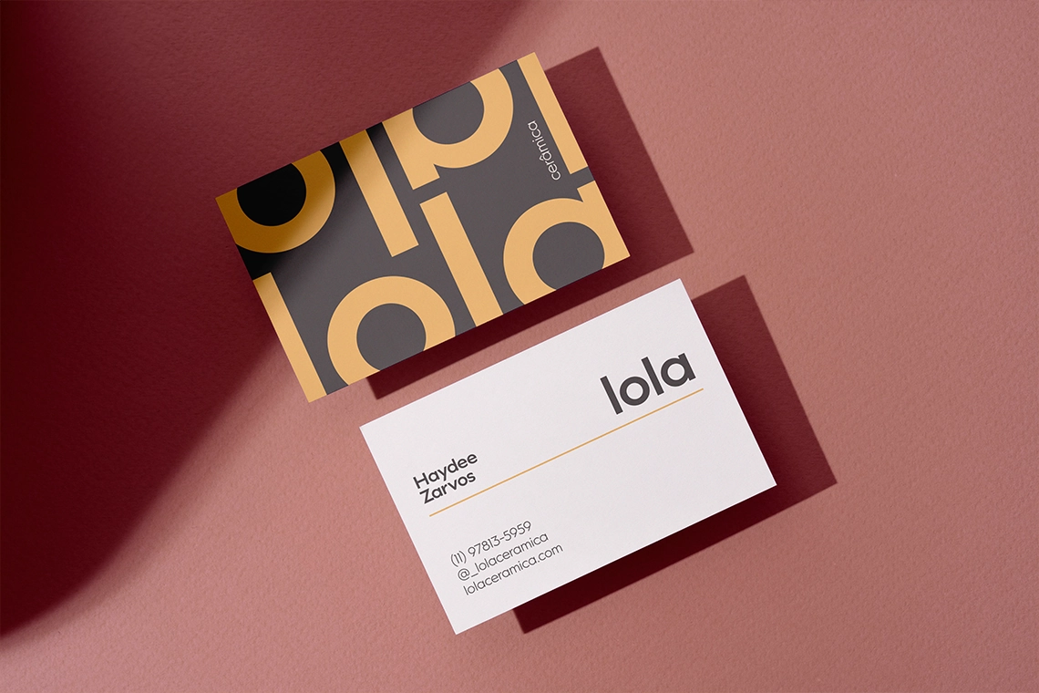 lola-mockup-cartao